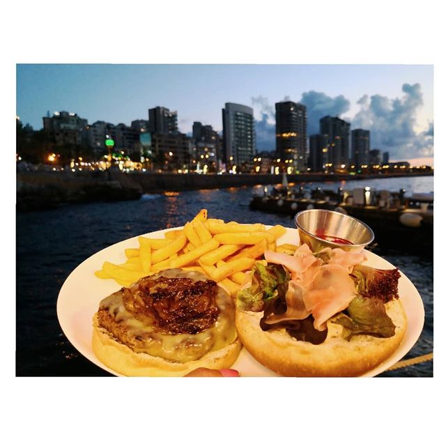 A burger? a view? What if both?! ❤️🍔  Burger  Beirut  Seasalt @diallaz 😉... (La Plage Beirut)