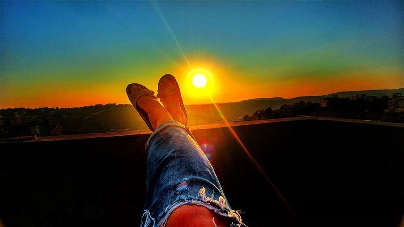 A perfect way to end the day ! .... sun  sunset  sky  me  jeans  pic ...