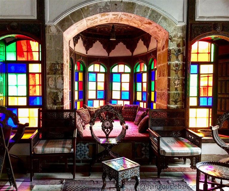 A sitting in colors!- hangoutlebanon  lebanonpocketguide  hangoutchouf ... (Beiteddine Palace)