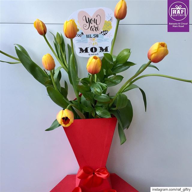 A special bouquet for an amazing mom 💐 raf_giftry............. (Raf Giftry)