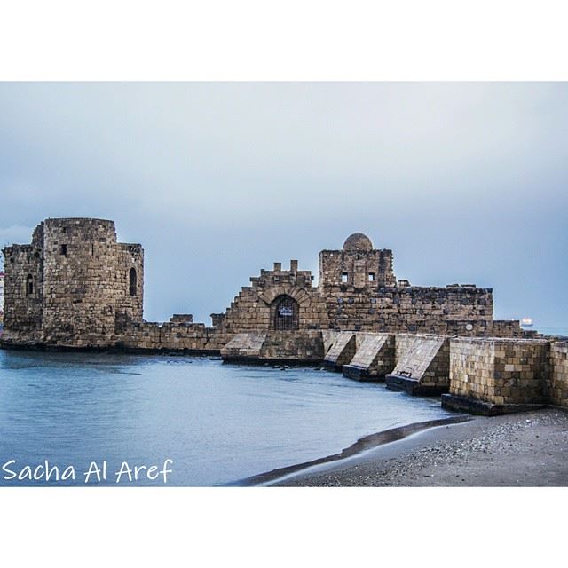 A stormy day.. Saida Fortress. ...