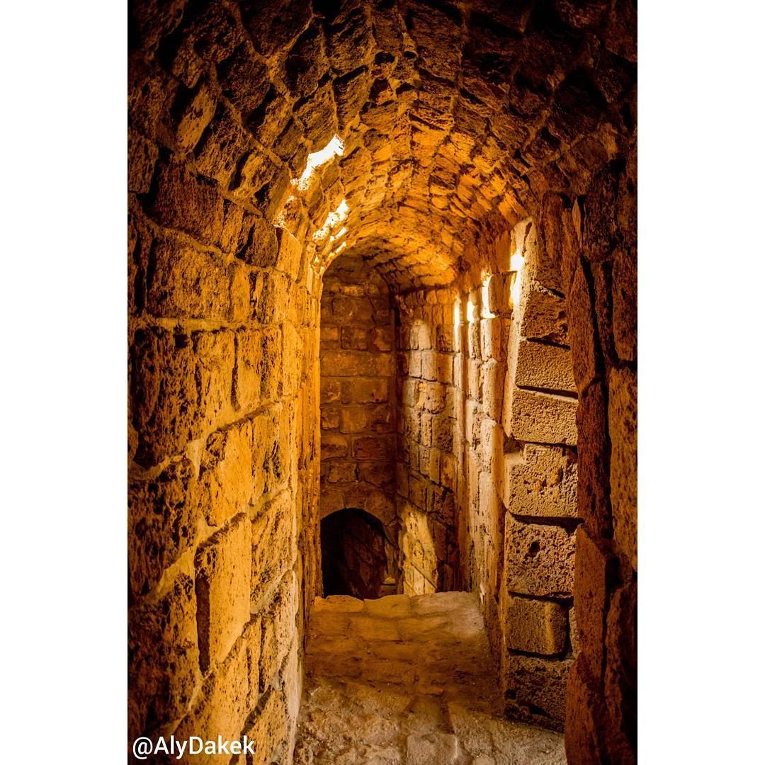 A tour inside the old Crusader sea castle 🚶‍♂️ lebanon  lebanonbylocal ... (Sidon Sea Castle)