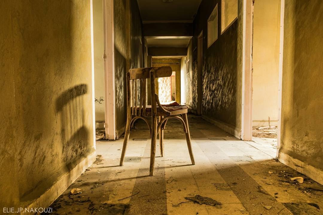 Abandoned hallway left for a lonely chair.👻!! nikon  photography ...
