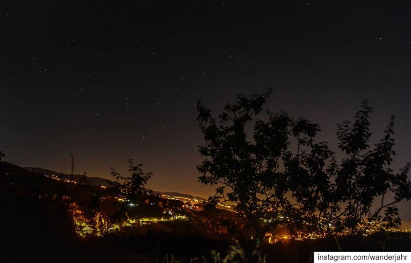 After long trials without tripod 💙  tamsnights yesterday  sky  night ... (Feitroun, Mont-Liban, Lebanon)