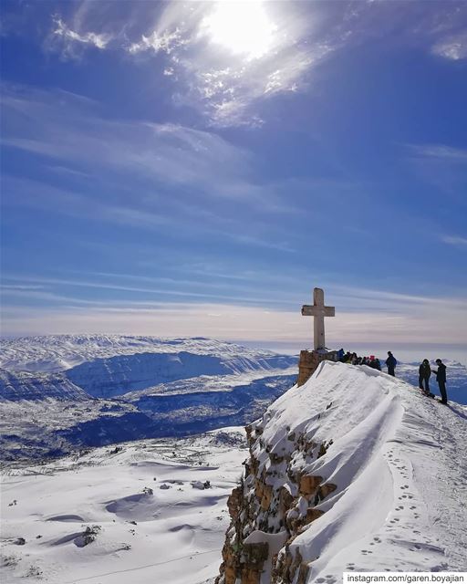 Akoura ✝️ (Akoura, Mont-Liban, Lebanon)