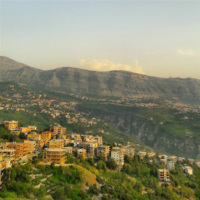 Al Dannieh 💚 LiveLoveDanieh  LiveLove   LiveLoveNature  Lebanon  Liban... (Es Sfîre, Liban-Nord, Lebanon)