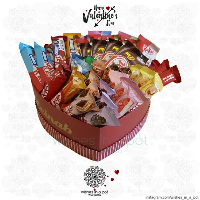 Alll new flavors of  kitkat one heart boxPlace your  valentinesday order:...