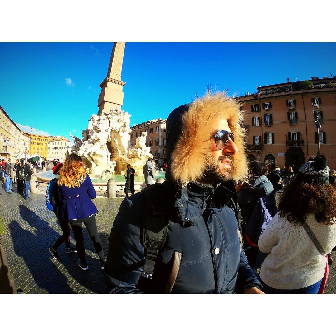 An Eye for a Fish Eye ⛲️ 🇮🇹 .... rome  italy  moi  me  cold ... (Piazza Navona)