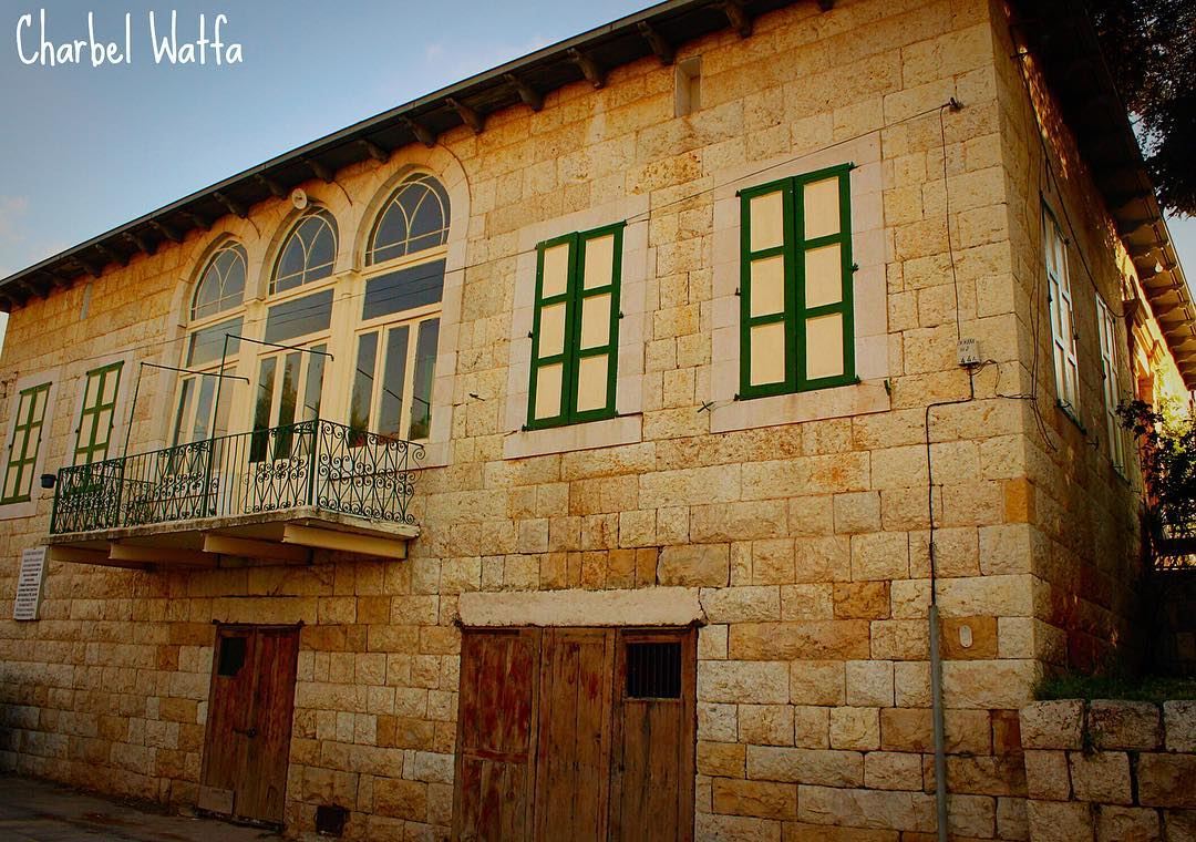 Another  beautiful  house of  Douma  Lebanon construction  authentic ...