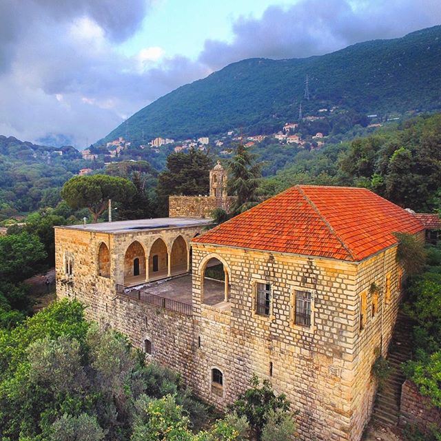 Aramoun Mount Lebanon ,