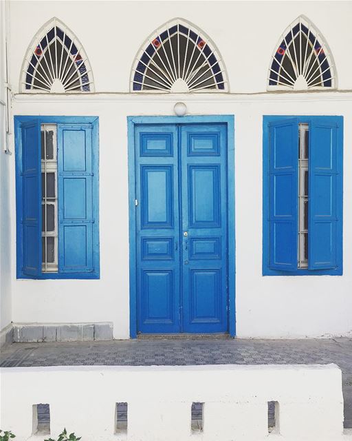  architecture  arches  blue  design  wall  door ... (Lebanon)