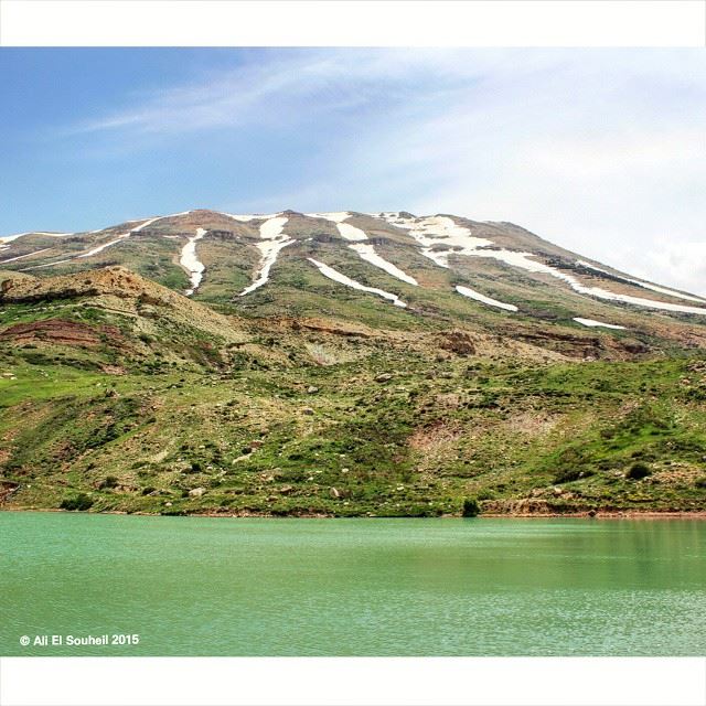  arez  lake  mountains  sky  snow  lebanese  nature  lebanon  colorful ... (Al Arez)