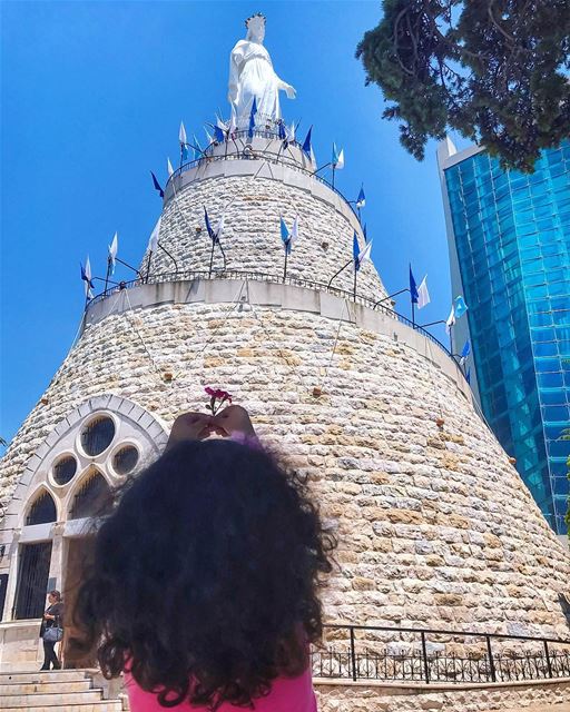At the end of the day,All we can do is hope & pray 🙏🏻And "Thanks God"... (Our Lady of Lebanon)