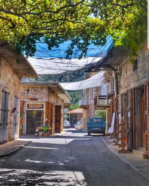  batroun  douma  village  البترون_سفرة  oldsouk  heritage  legacy ... (Douma, Liban-Nord, Lebanon)