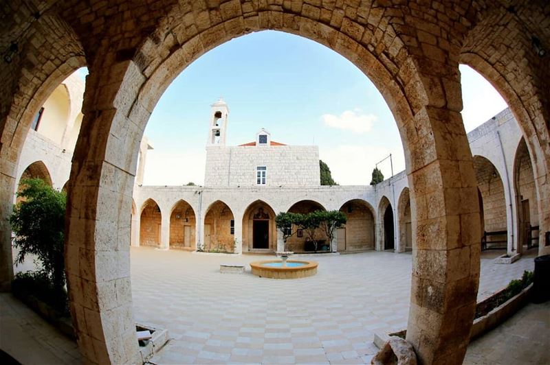  batroun  hamat  village  saydet_el_nourieh  monastery  bebatrouni ... (Saydet El Nourieh)