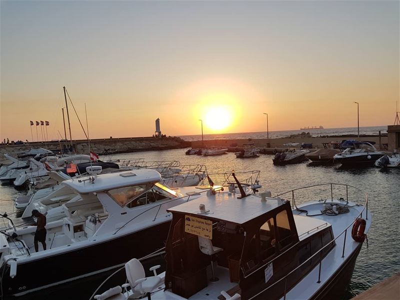  batroun  sunset  boat  fishing  sea  mediterraneansea  batrounbeach ... (San Stephano Resort - Batroun)