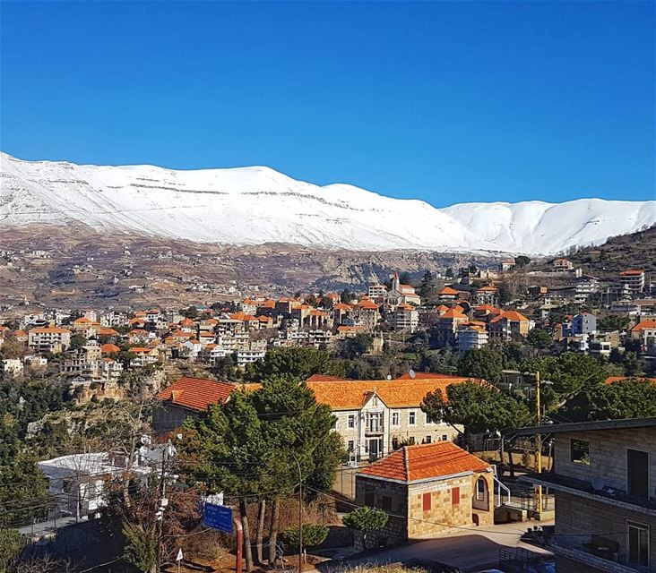 Beautiful mountain villages of Lebanon  mountain  villages  kings_villages... (Hasroun)