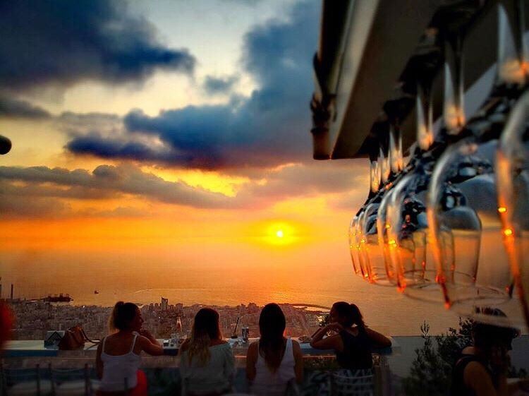 “Beautiful sunsets need cloudy skies” - Paulo Coelho📍@theterrace_lebanon... (The Terrace - Restaurant & Bar Lounge)