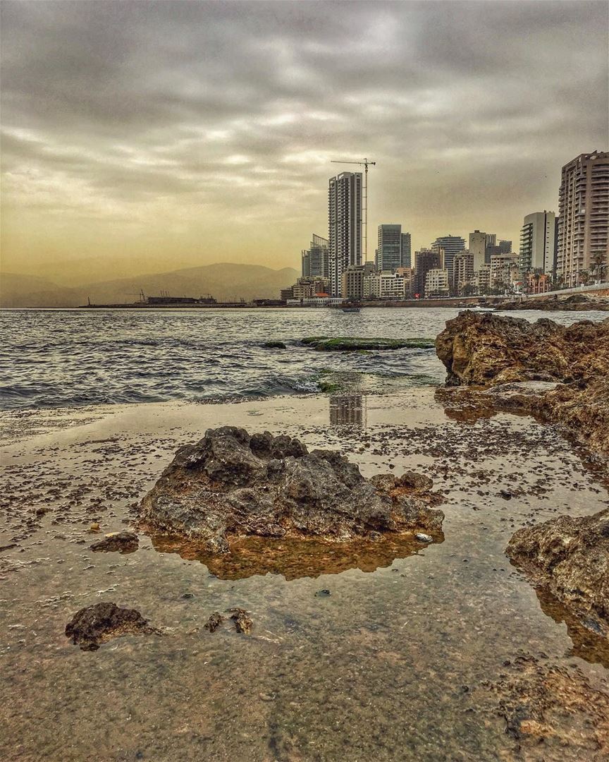 Behind these hazel eyes ...  beirutcity  cloudscape  seascapes ... (Beirut, Lebanon)