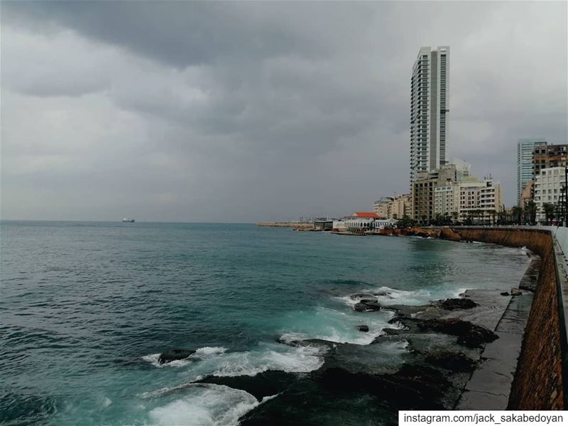 Beirut before Storm  beirut  beyrouth  liban  lebanon  corniche  manara ...