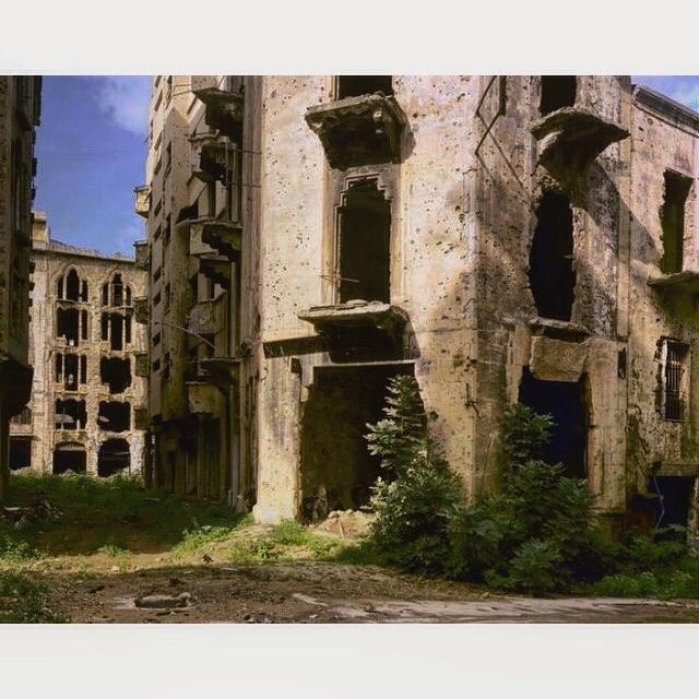 Beirut  Downtown After The Civil War - 1991 .