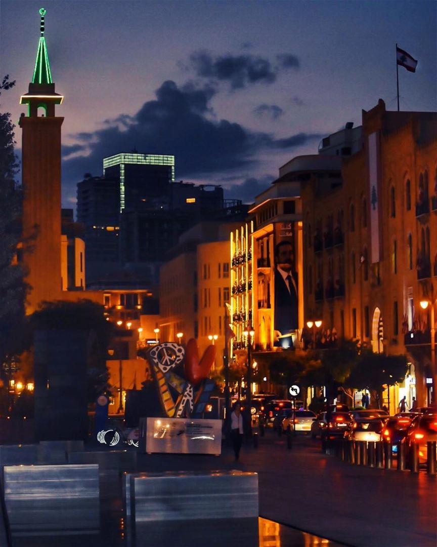  Beirut in a hopeful & shining festive mood 💫💙🇱🇧💫... (Beirut, Lebanon)