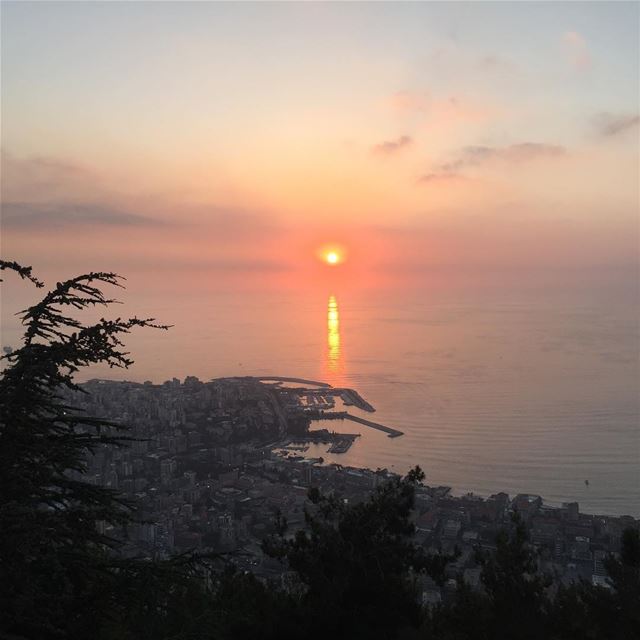 Beirut Sunsets with my love @alihoteit_84 😍🌄  baylodge  instalebanon ... (Bay Lodge)