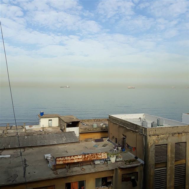 Brown clouds over the sea ?! view from zalka  uglybeirut  uglycity  brown... (Az Zalqa', Mont-Liban, Lebanon)