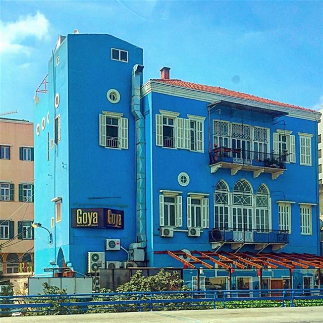 Camouflage blue 🔹  bluepaint  building  old  paint  windows  arch ... (Beirut, Lebanon)