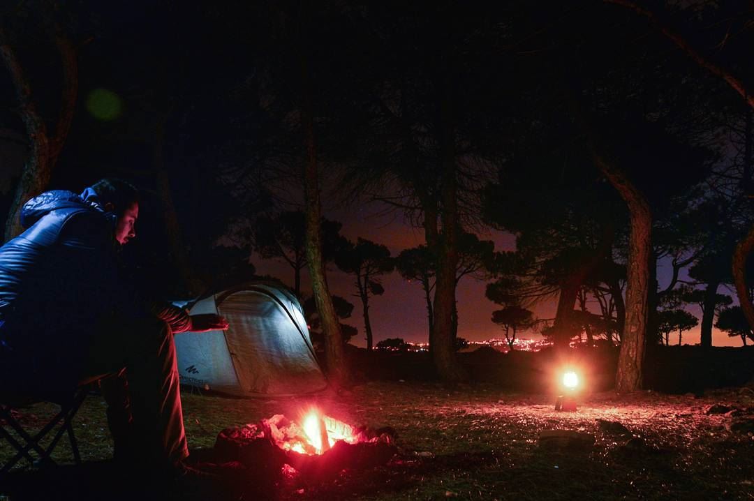🌳🌌⛺🔥.... campfire camping forest night bonfire fire tent camp... (Marj Biskinta, Mont-Liban, Lebanon)