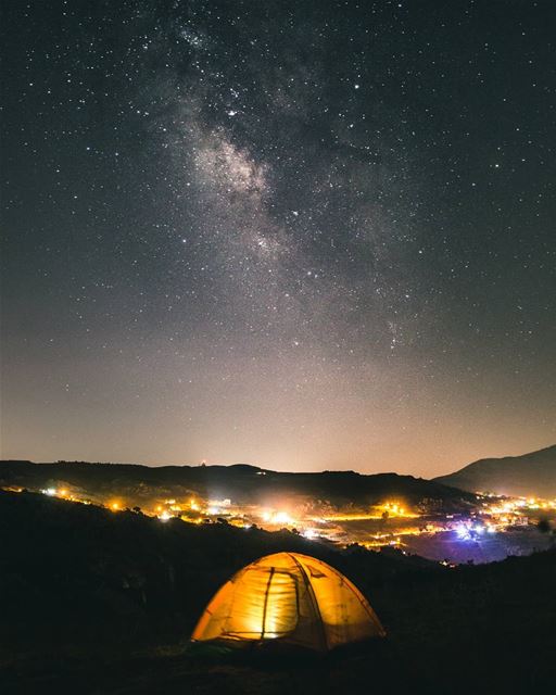 Camping under the milkyway, away from the hectic cities and artificial... (Majdel Tarchich)