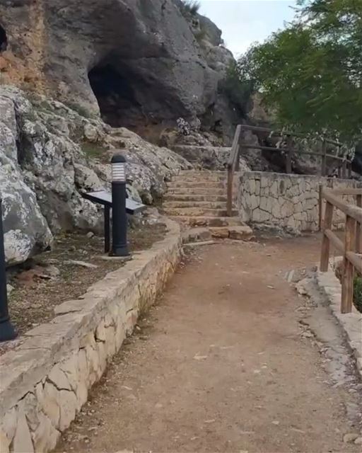 Cana da Galiléia, ou apenas Cana / Qana, é o local onde Jesus supostamente... (Qana, Lebanon)
