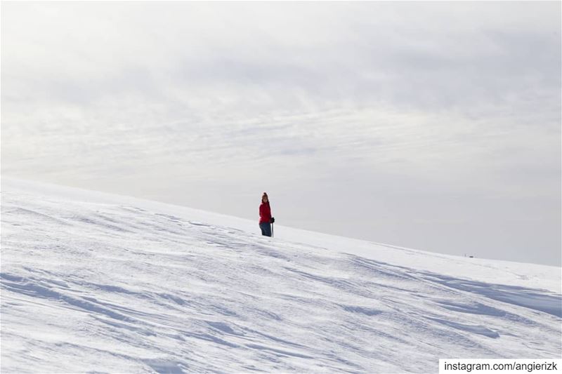 Center of the slopes ❄.... snowshoeing  snowshoeingadventures ... (Zaarour)
