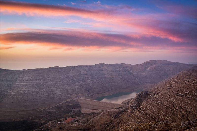 .Chabrouh Dam and a Beautiful sunset on high clouds. Taken yesterday from... (Faraya, Mont-Liban, Lebanon)