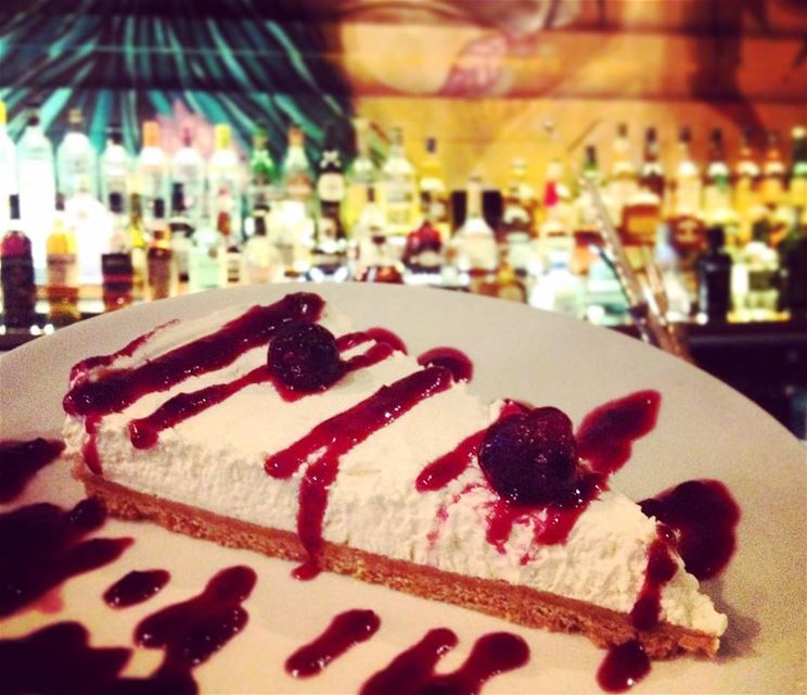  cherry  cheesecake at @fertilgastropub  dessert  food  foodie  foodporn ... (Fértil Dbayeh)