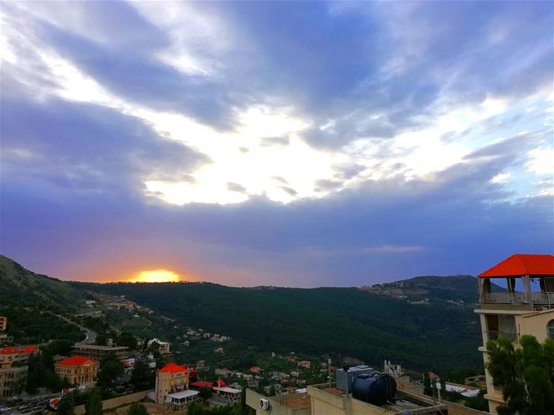 ~Chilling🎧~ (Jezzîne, Al Janub, Lebanon)