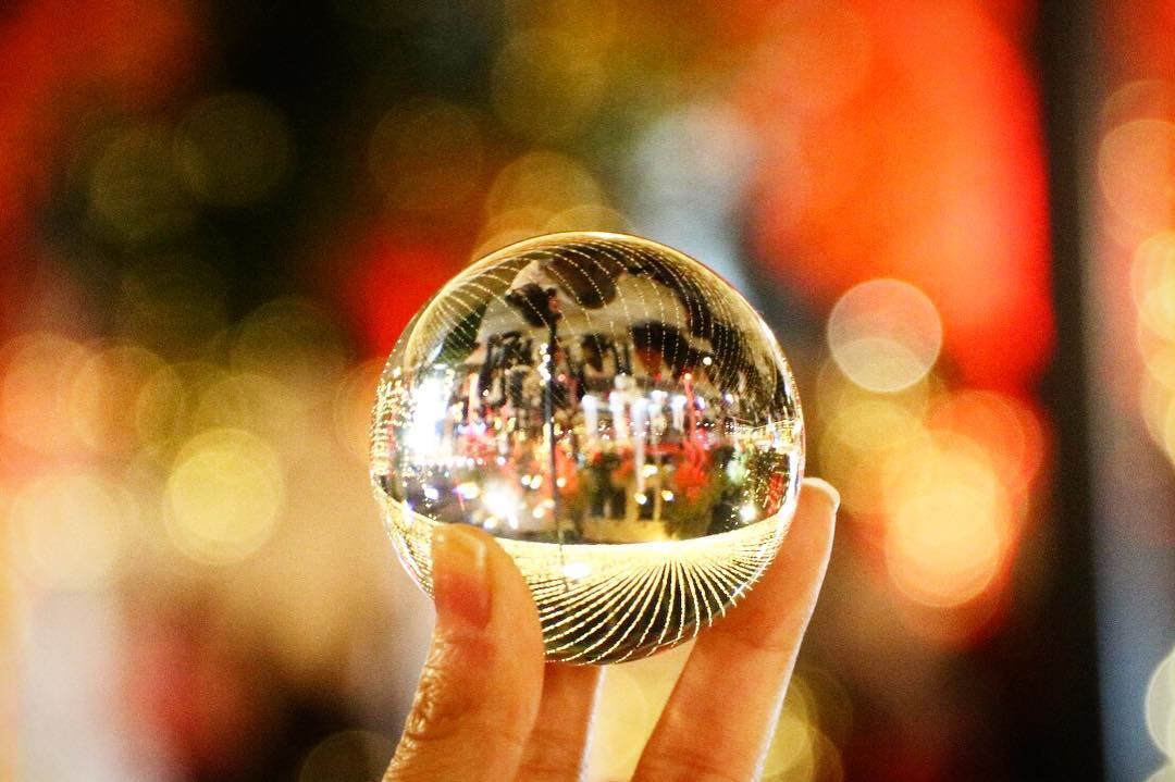 Christmas is too sparkly...said no one EVER!!! •••••• photooftheday ... (Souk el Akel)