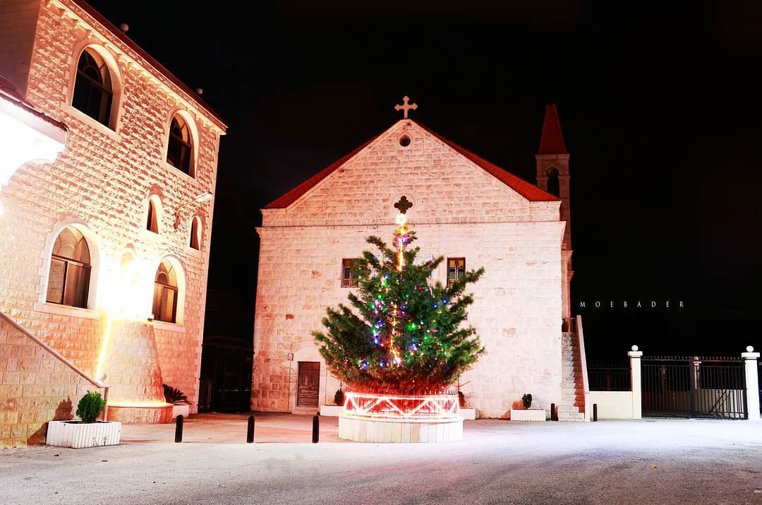••Christmas 🎄🎉 maryoussef  livelovejnoub  livelovebeirut  livelovetyre ... (Qana Al Jalil Sour)