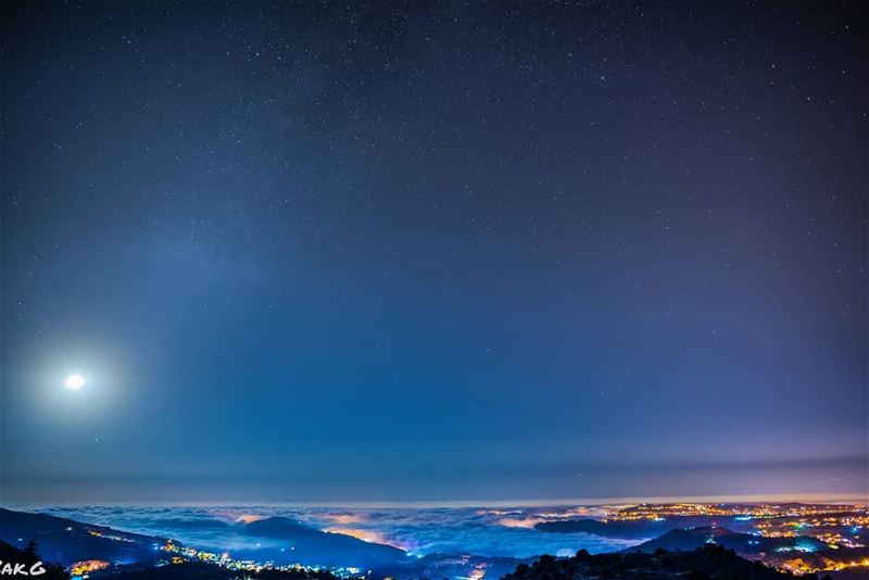 City of lights  moon  nightview  lebanon  nikonphotography ... (Bmahray, Mont-Liban, Lebanon)