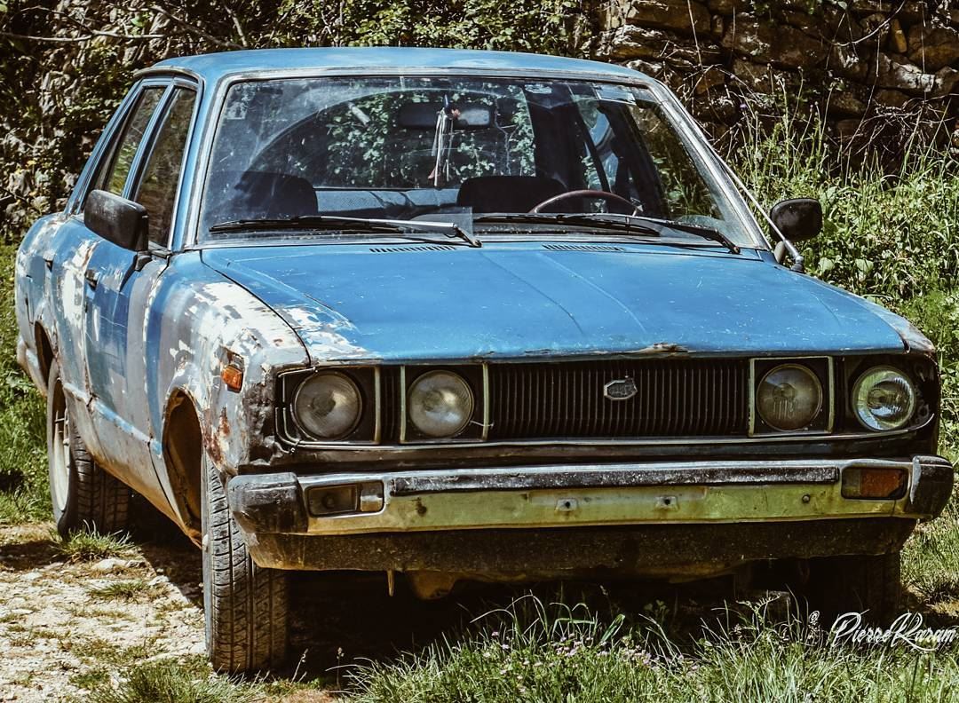  classiccars  car  abandoned  rusty  instalike  instagood  instamood ...