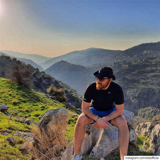 close to heaven down to earth🌎⛰️.... hiking  hike  mountains  live ... (Lebanon)