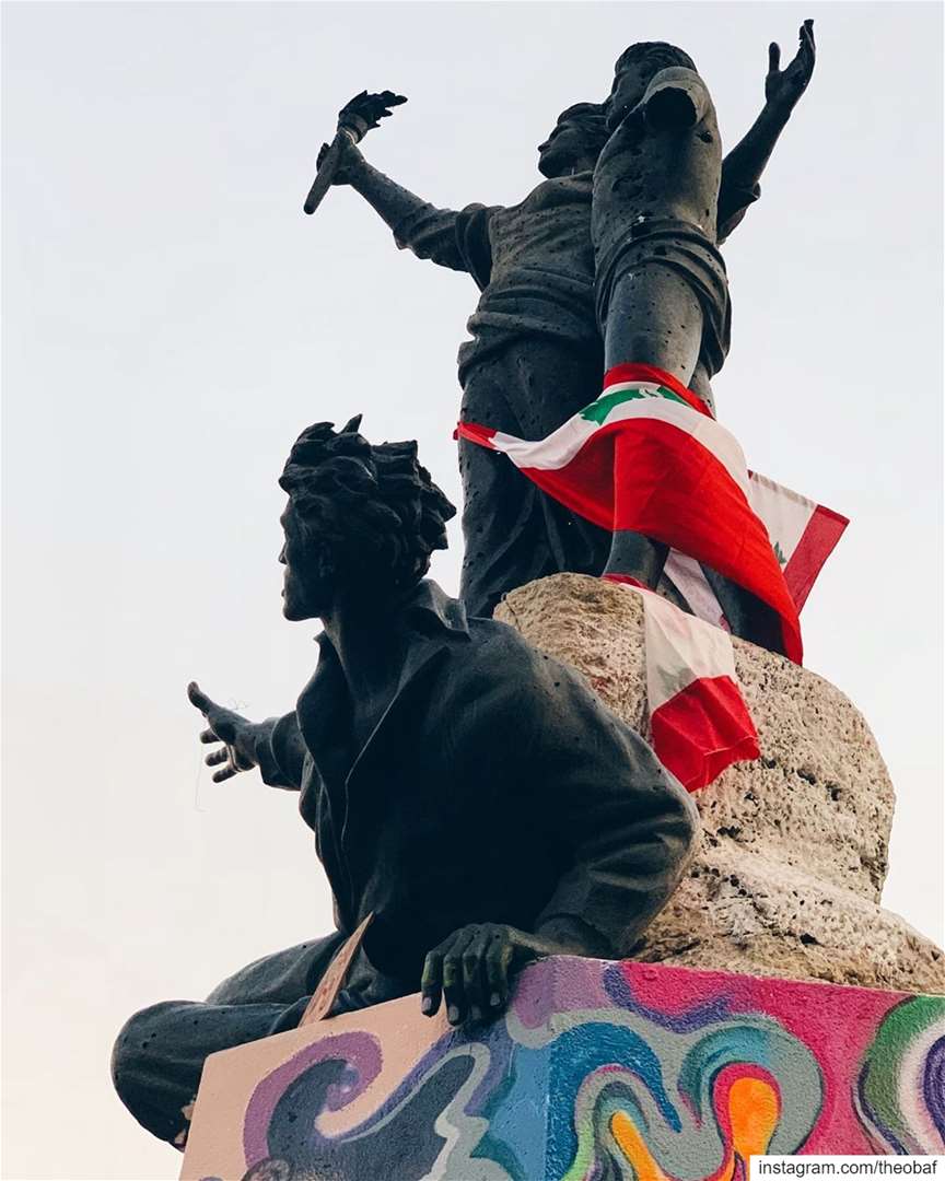 Colors of change 🇱🇧  لبنان_ينتفض  ثورة_لبنان  لبنان  lebanon ... (Martyrs' Square, Beirut)