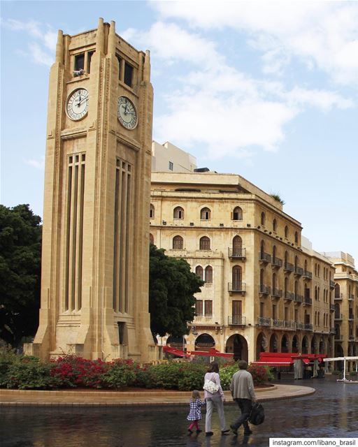 🇱🇧🇧🇷 Com chuva ou sem chuva, Beirute não perde seu charme. Bom dia,... (Downtown Beirut)