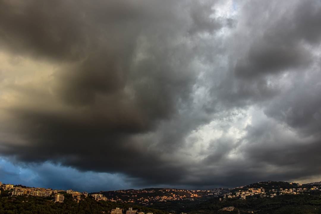 Dark clouds, fall in Mansourieh..... lebanon  livelovebeirut  clouds... (Mansourieh El Matn المنصورية - المتن)