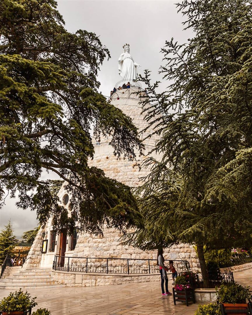  daroun  lebanon. The Statue of Our Lady of Lebanon is a French-made, 13- (Harîssa, Mont-Liban, Lebanon)