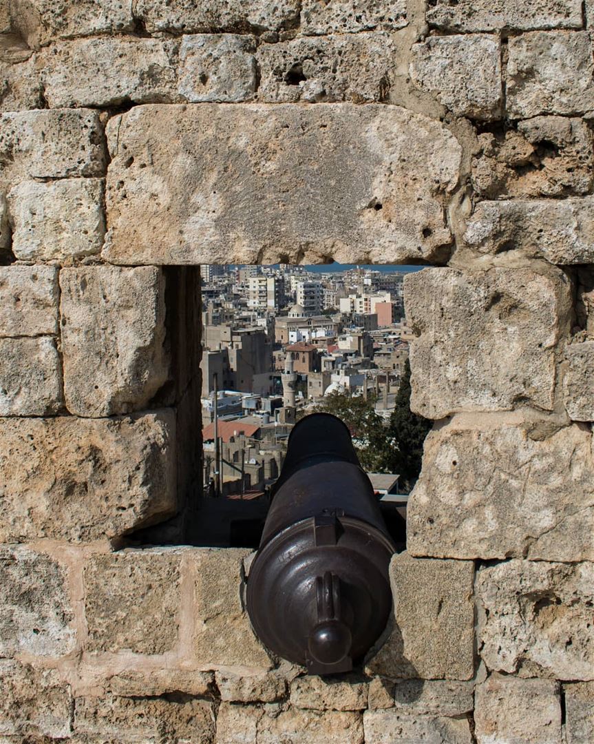 Disrepair.🏛  rookietographer ....... lebanon castlerock citadel... (Citadel of Raymond de Saint-Gilles)
