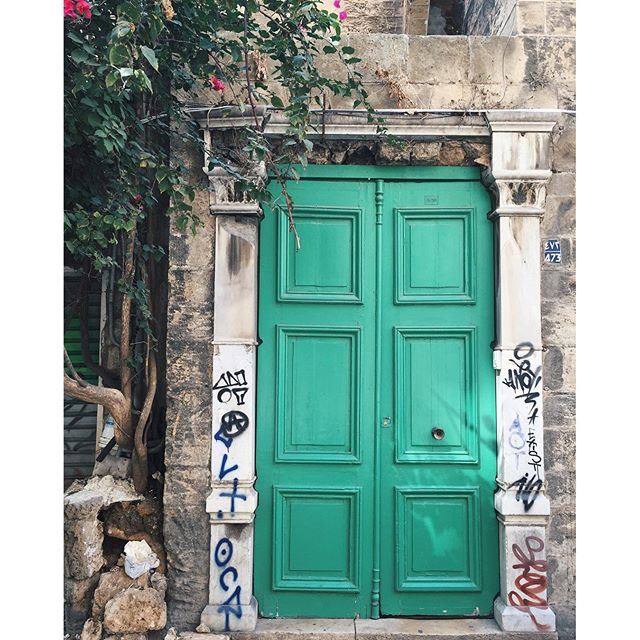 Door number 473 جمّيزة 💚🌿🌺 lebanonbyalocal gemmayze beirut beirutbyalocal beyrouth liveauthentic (Gemmayze)