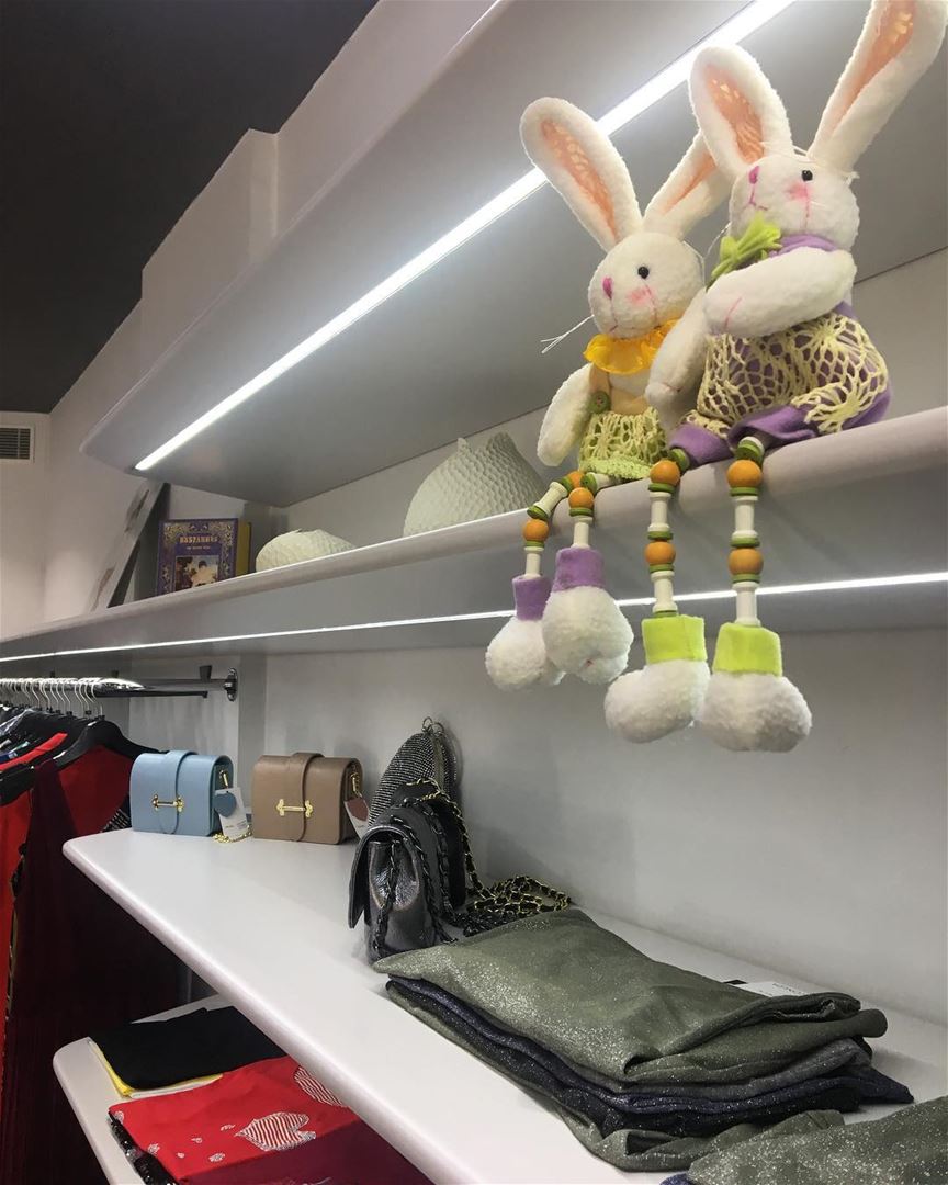Easter Bunnies 🐰🐰DailySketchLook 275 shopping  italian  boutique ... (Er Râbié, Mont-Liban, Lebanon)