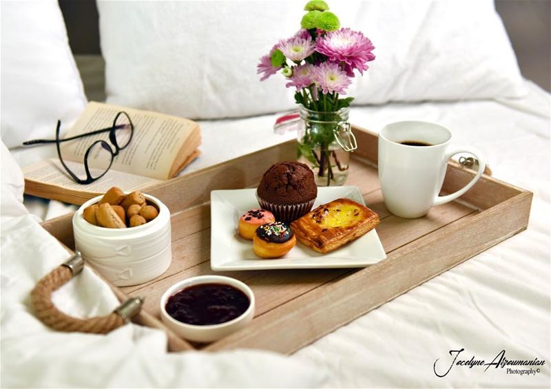 Eat,Pray,Love and enjoy your Life 🌷 goodmorning wishyouagoodday breakfast... (FAPA - Fine Art Photography Academy)
