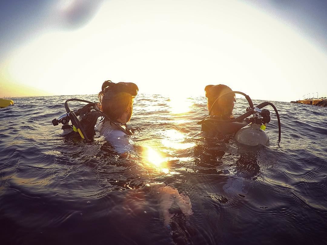 End of dive con el Cyntoush 🌅 sunset  diving... (Tabarja)